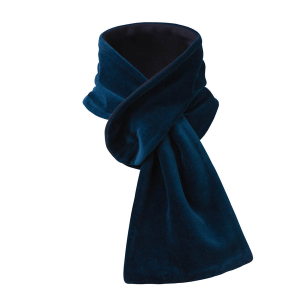 Blauwe fluwelen sjaal